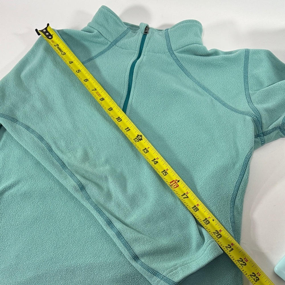 Mountain Hardwear Kids Jacket in Light Teal - Picture 5 of 8